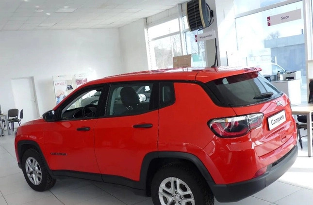 Jeep Compass cena 69999 przebieg: 42970, rok produkcji 2017 z Izbica Kujawska małe 191
